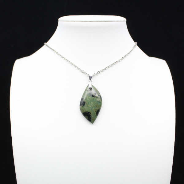 Kambamba Jasper Leaf Pendant