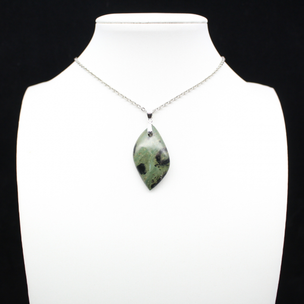 Kambamba Jasper Leaf Pendant