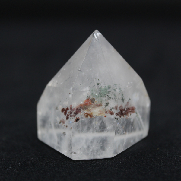 Quartz prism with inclusion