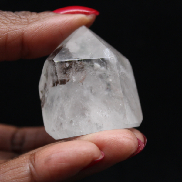 Quartz prism with inclusion