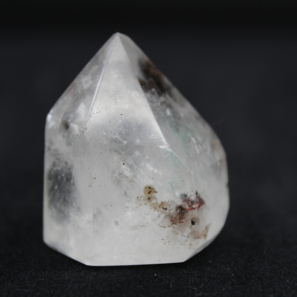 Quartz prism with inclusion