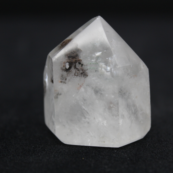 Quartz prism with inclusion
