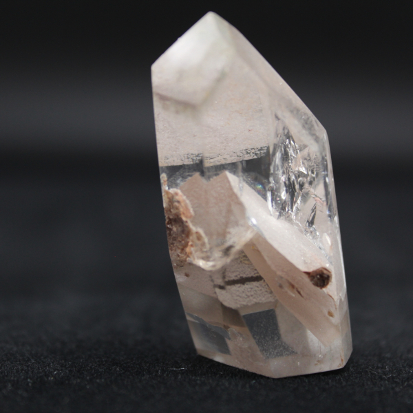 Quartz prism with inclusion