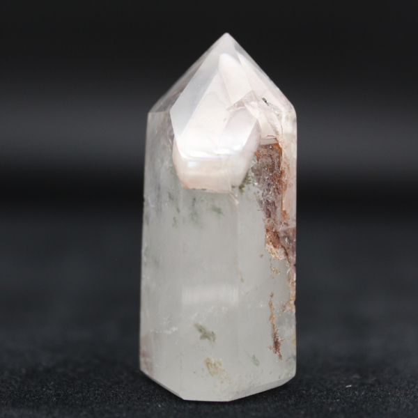 Quartz prism with inclusion