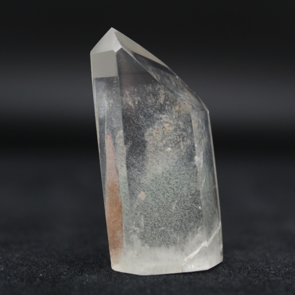 Quartz prism with inclusion