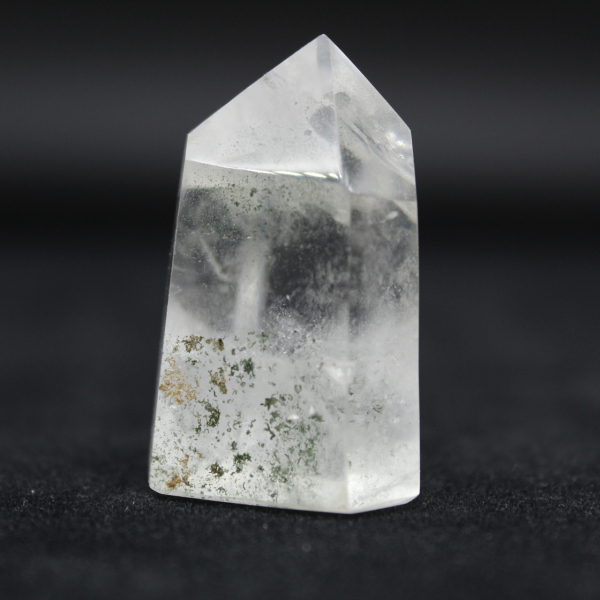 Quartz prism with inclusion