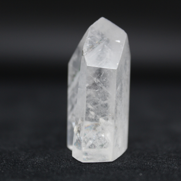 Quartz prism with inclusion