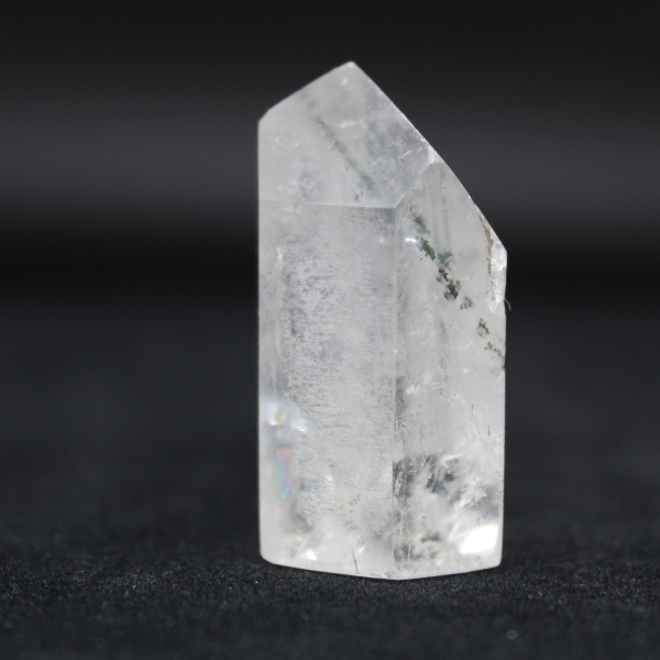 Quartz prism with inclusion