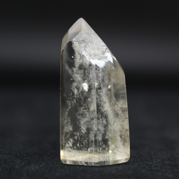 Quartz prism with inclusion