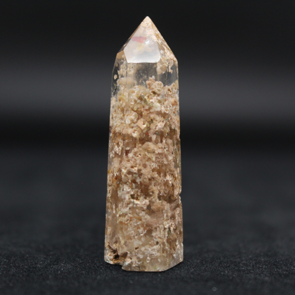 Quartz prism with inclusion