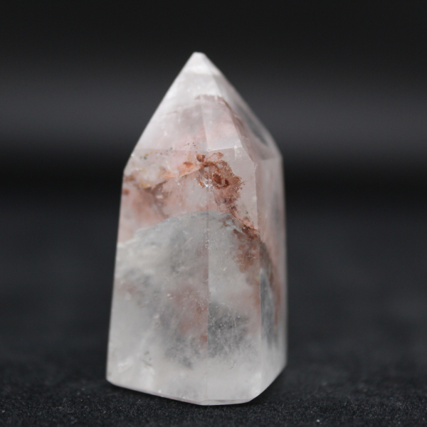 Quartz prism with inclusion