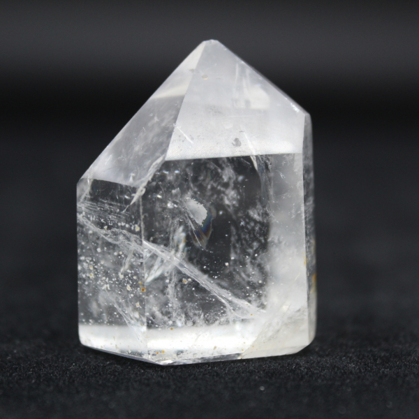 Quartz prism with inclusion