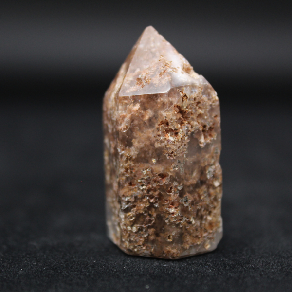 Quartz prism with inclusion