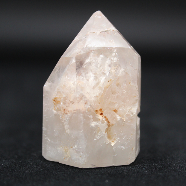 Quartz prism with inclusion