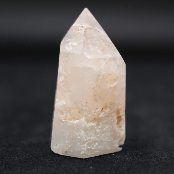 Quartz prism with inclusion