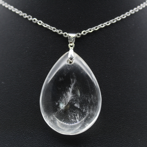 Rock crystal stone pendant