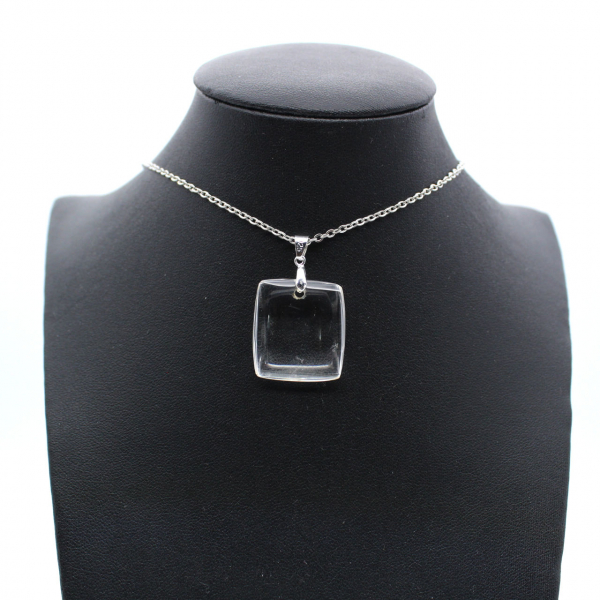 Polished quartz pendant