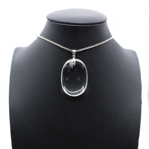 Polished quartz pendant
