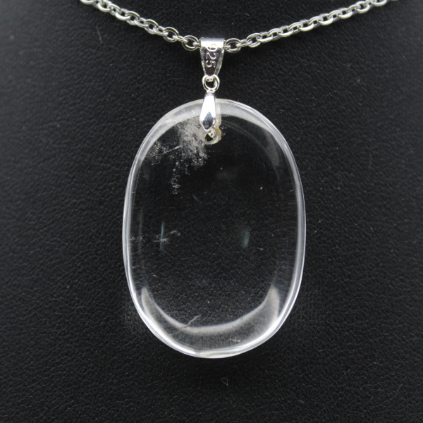 Polished quartz pendant
