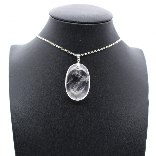 Polished quartz pendant