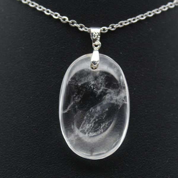 Quartz pendant
