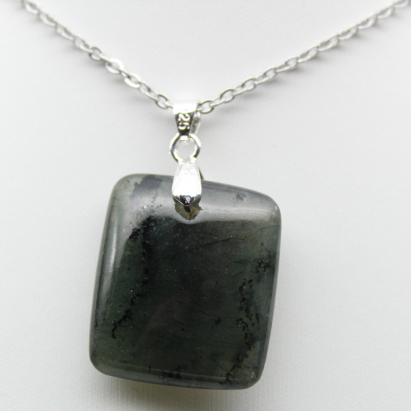 Natural labradorite square pendant