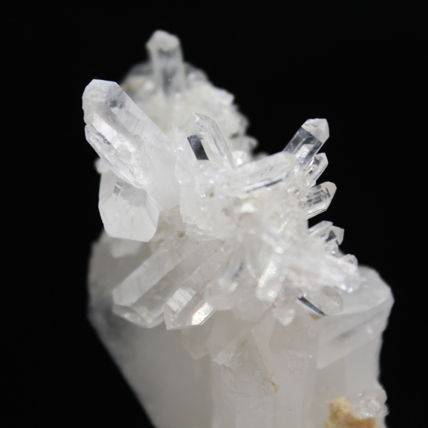 Faden quartz crystal on base