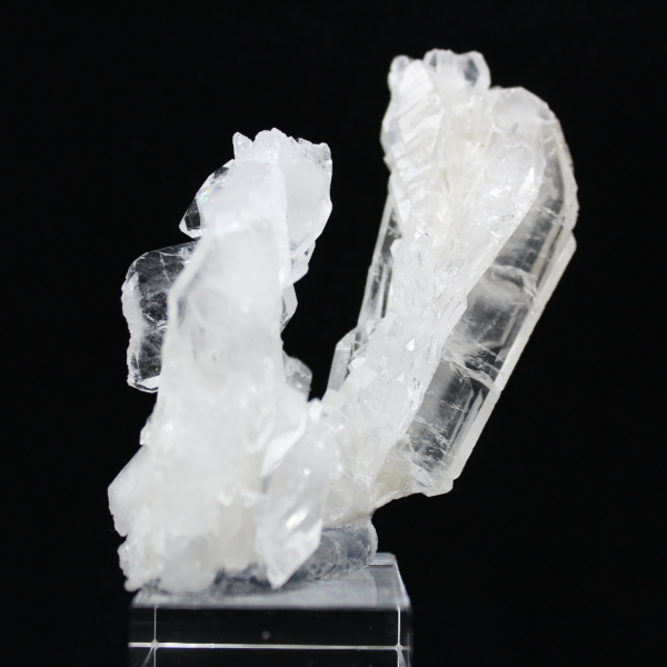 Faded quartz crystal