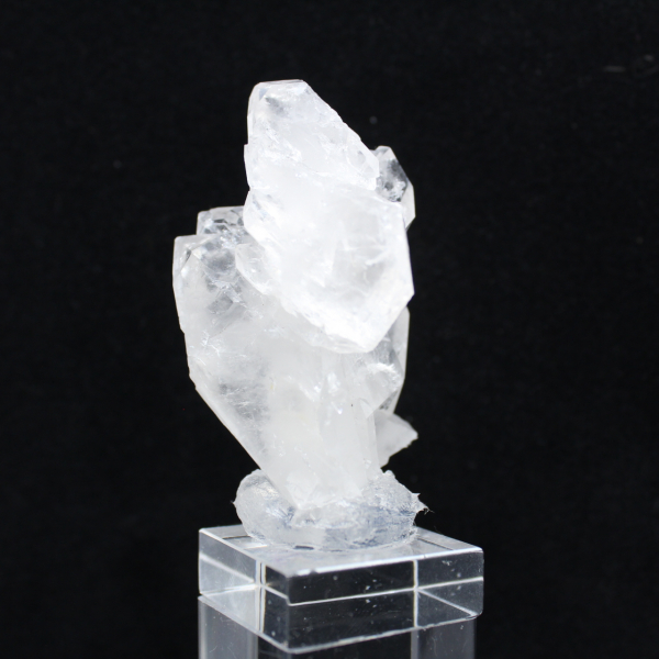 Faded quartz crystal