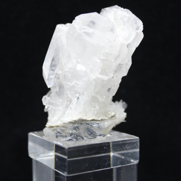 Quartz faden on base