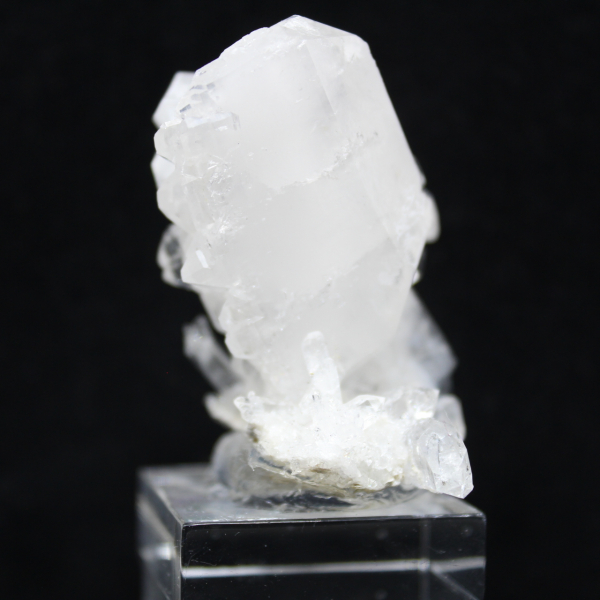Quartz faden on base