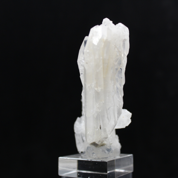 Faded quartz crystal