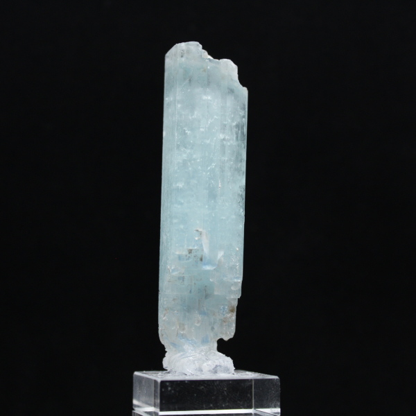 Aquamarine crystal
