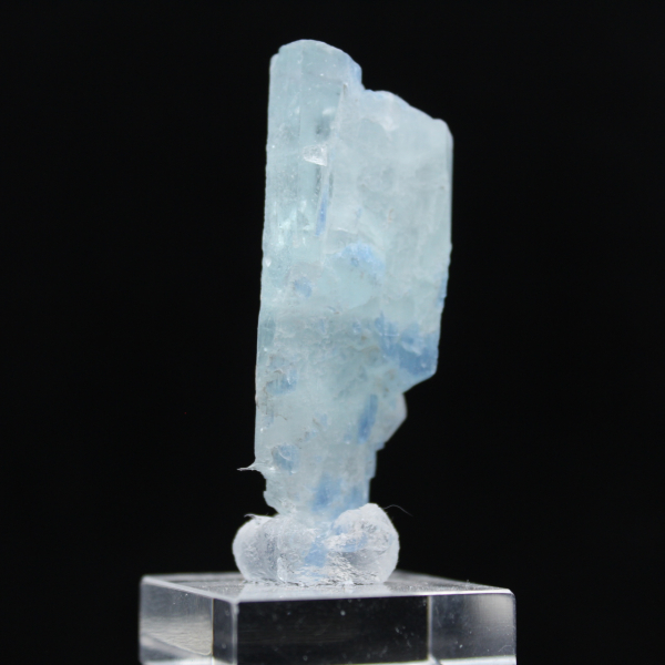 Aquamarine crystal
