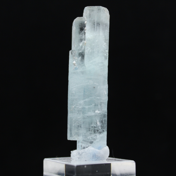 Aquamarine crystal