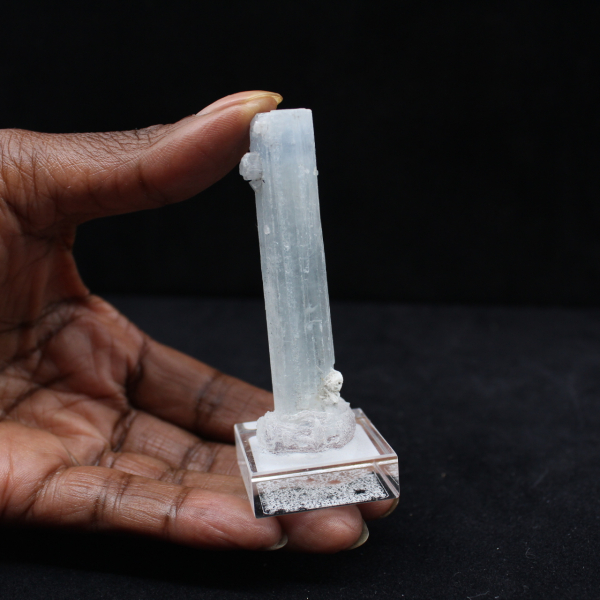Aquamarine crystal