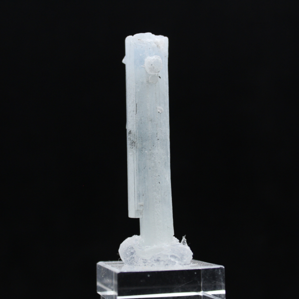 Aquamarine crystal