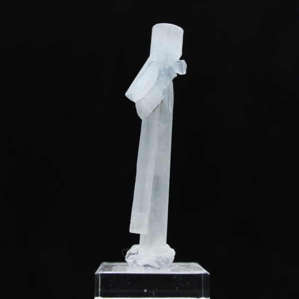 Aquamarine crystal