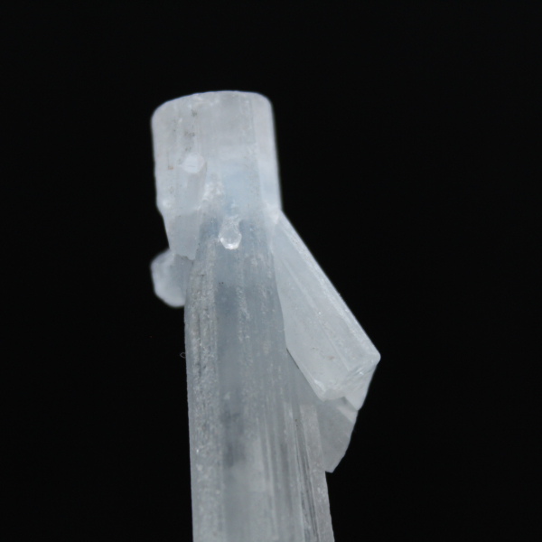 Aquamarine crystal