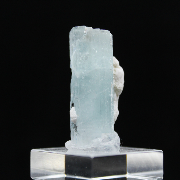 Aquamarine crystal