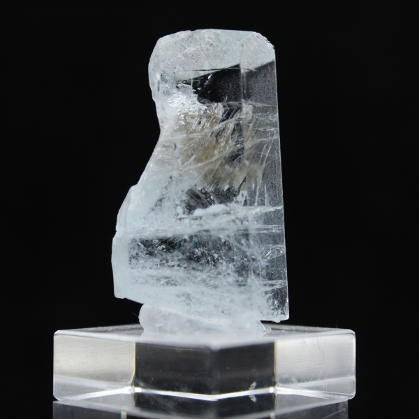Aquamarine crystal