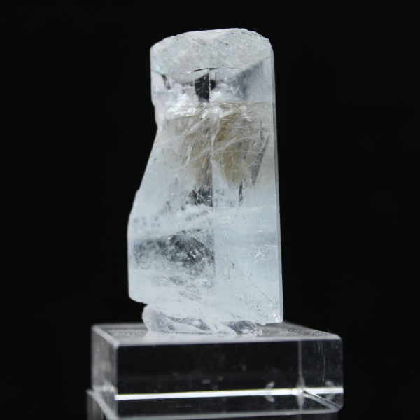 Aquamarine crystal