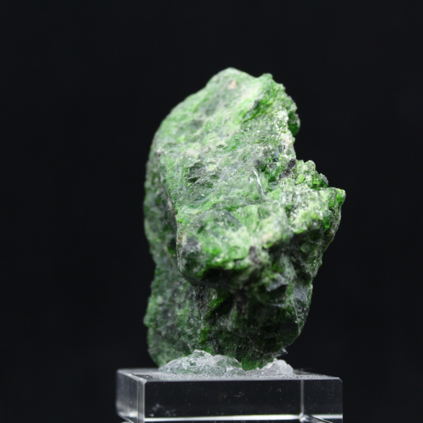 Natural chromediopside