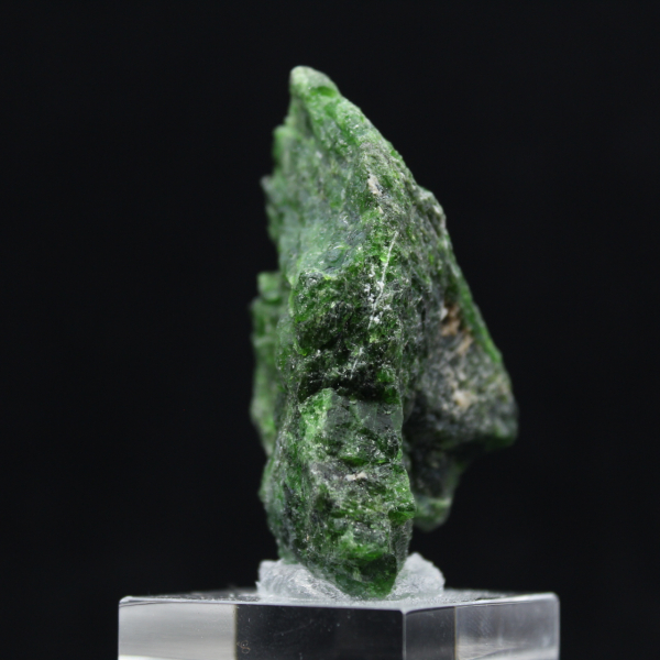 Natural chromediopside