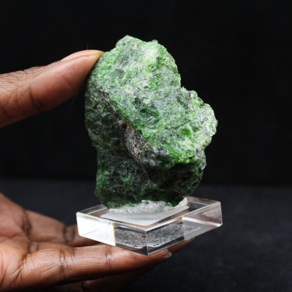 Natural chromediopside