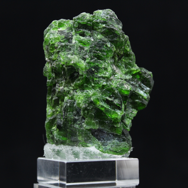 Natural chromediopside