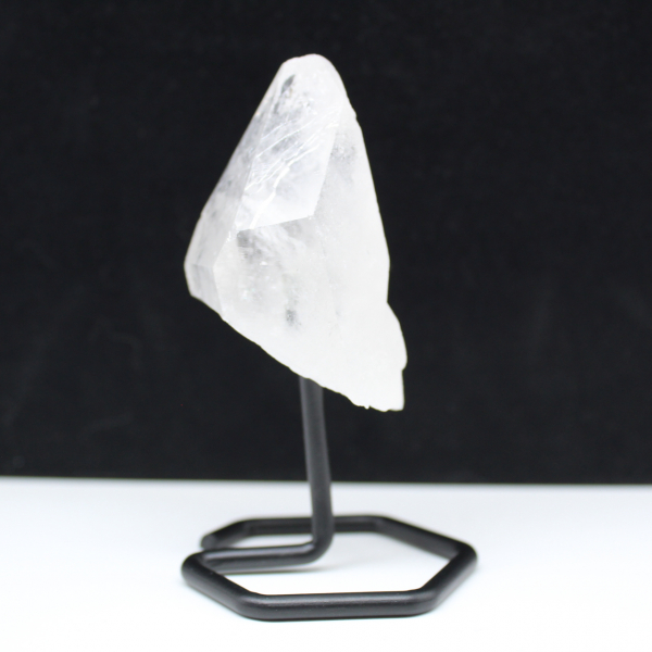  Tourmaline crystal