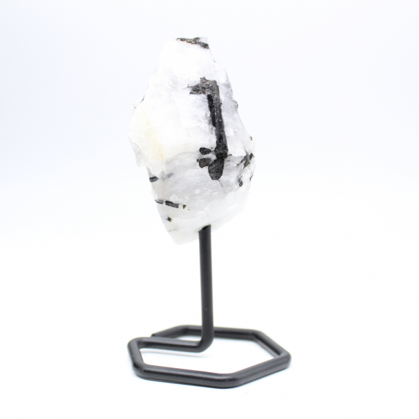  Tourmaline in quartz
