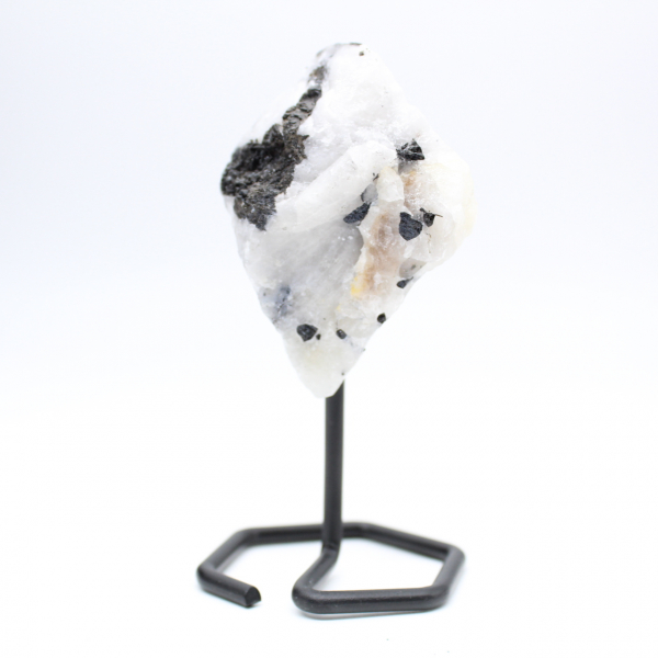  Tourmaline in quartz