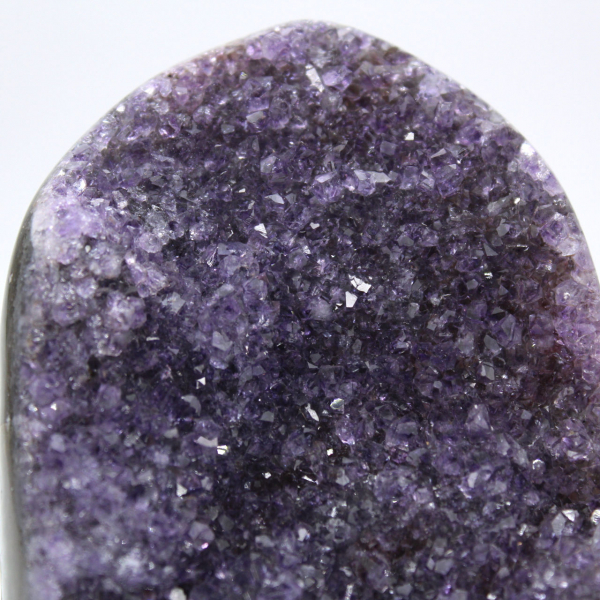Amethyst Geode Round Shape – Harmonious Decoration
